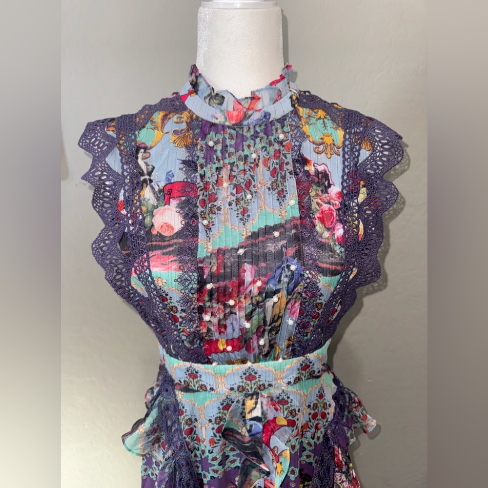 Patterned Dress - Picture 2 of 6